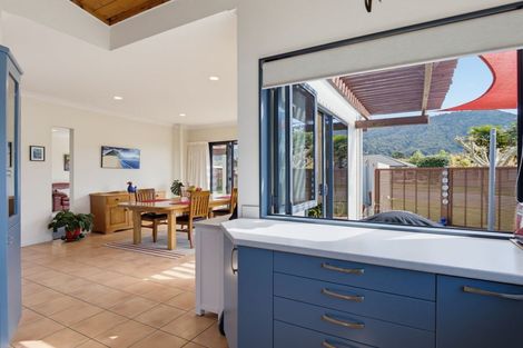 Photo of property in 15 Edward Payton Grove, Pukehangi, Rotorua, 3015