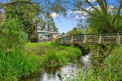 Photo of property in 14 Luke Place, Fairy Springs, Rotorua, 3015