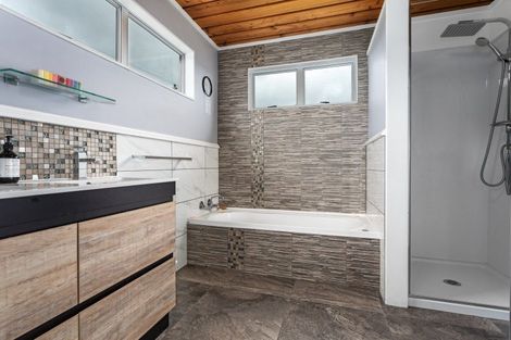 Photo of property in 271 Pohutukawa Avenue, Ohope, 3121