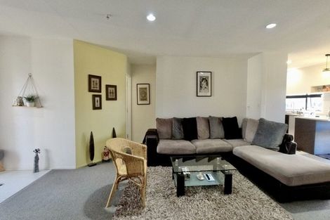 Photo of property in 13 Sudbury Court, Rototuna North, Hamilton, 3210