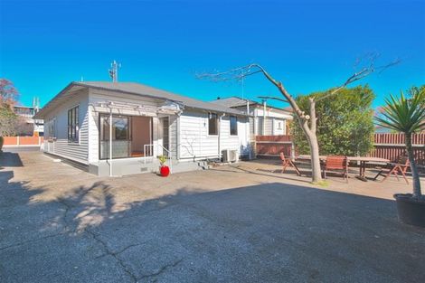 Photo of property in 43 Latham Street, Napier South, Napier, 4110