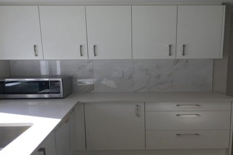 Photo of property in 64 Mayfair Crescent, Mairangi Bay, Auckland, 0630