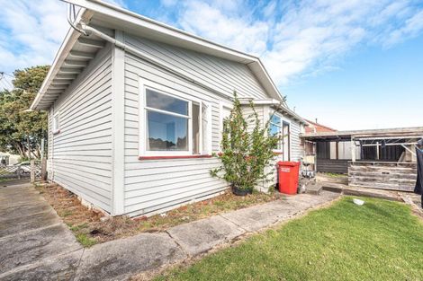 Photo of property in 6 Harper Street, Gonville, Whanganui, 4501