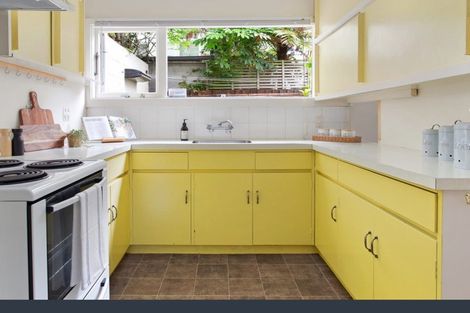 Photo of property in 2/23 Conference Street, Christchurch Central, Christchurch, 8013