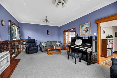 Photo of property in 69 Young Street, New Plymouth, 4310