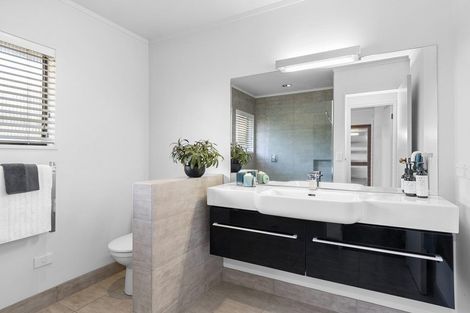 Photo of property in 28 Lindoch Avenue, Te Puna, Tauranga, 3174