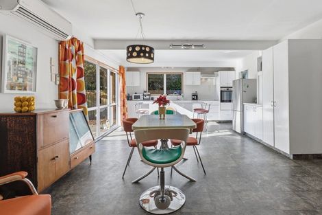 Photo of property in 18 Croziers Road, St Albans, Christchurch, 8052