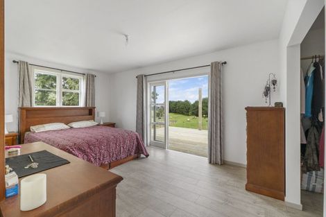 Photo of property in 2745 Opunake Road, Te Kiri, Opunake, 4682