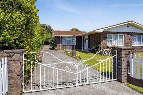 Photo of property in 27 Fairfield Road, Hawera, 4610