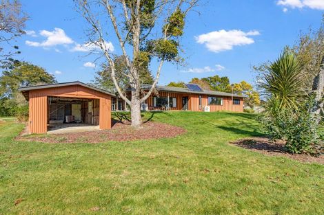 Photo of property in 186 Sunset Valley Road, Upper Moutere, 7173