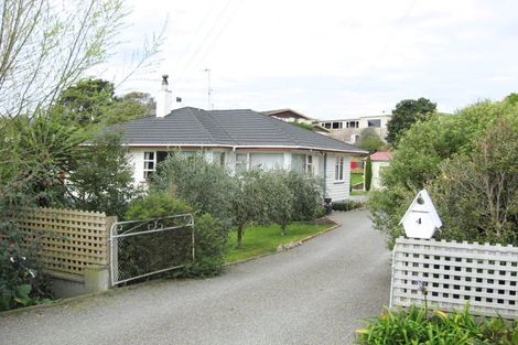 Photo of property in 4 Makora Road, Otaihanga, Paraparaumu, 5036