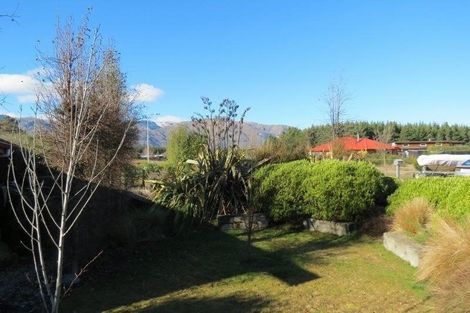 Photo of property in 35 Hewson Crescent, Lake Hawea, Wanaka, 9382