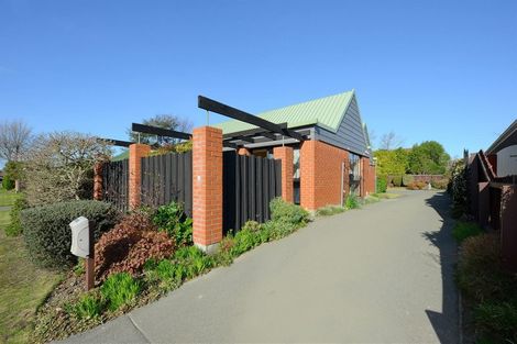 Photo of property in 11 Strathean Avenue Avonhead Christchurch City
