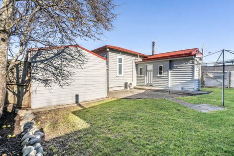 Photo of property in 38 Queen Street, Winton, 9720