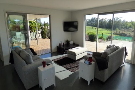 Photo of property in 53 Puriri Dale Way, Waipapa, Kerikeri, 0295