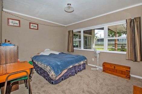 Photo of property in 1 Adams Place, Te Kamo, Whangarei, 0112