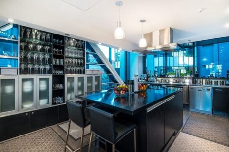 Photo of property in 3a/2 Saint Martins Lane, Grafton, Auckland, 1010