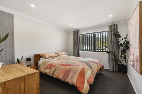 Photo of property in 14 Fitch Lane, Wallaceville, Upper Hutt, 5018