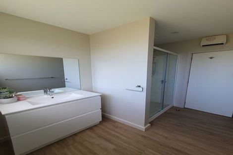 Photo of property in 32a Golf Links Road, Shirley, Christchurch, 8061