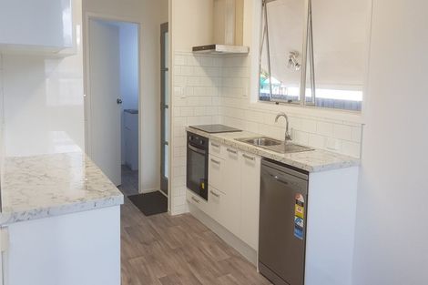 Photo of property in 5 Tangelo Place, Bucklands Beach, Auckland, 2012