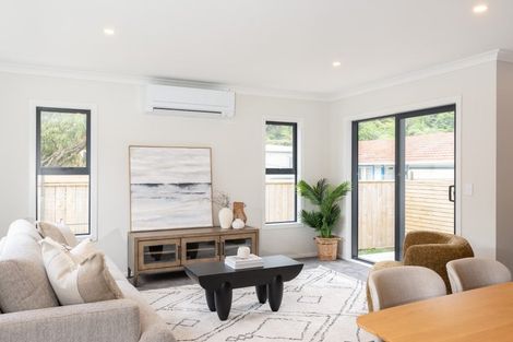 Photo of property in 20a Korau Grove, Stokes Valley, Lower Hutt, 5019