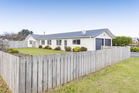 Photo of property in 55 Grey Street, Normanby, Hawera, 4614