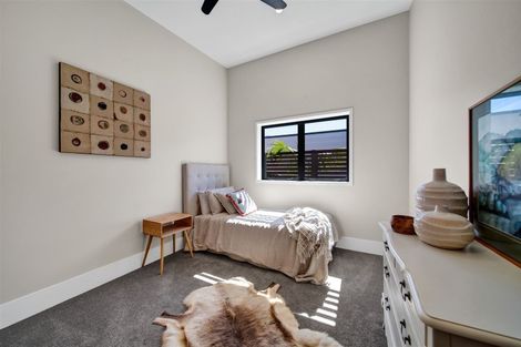 Photo of property in 52 Buller Street, New Plymouth, 4312