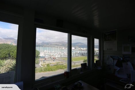 Photo of property in 8 Godley Quay, Lyttelton, 8082