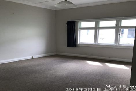 Photo of property in 2 Chatham Avenue, Mount Albert, Auckland, 1025