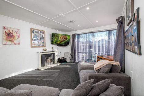 Photo of property in 11 Point Bush Road, Waimate, 7924