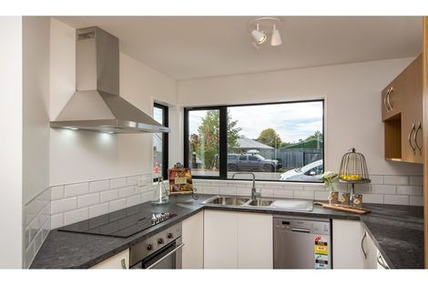 Photo of property in 5 Allard Street, Edgeware, Christchurch, 8013