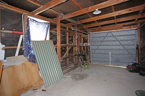 Photo of property in 193 Maunsell Road, Port Waikato, Tuakau, 2695