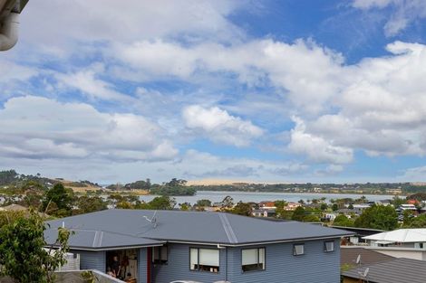 Photo of property in 22d Weka Street, Mangawhai, 0505