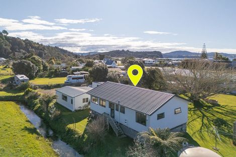 Photo of property in 30 Captain Cook Road, Cooks Beach, Whitianga, 3591