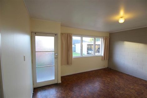 Photo of property in 3 Norman Spencer Drive, Papatoetoe, Auckland, 2104