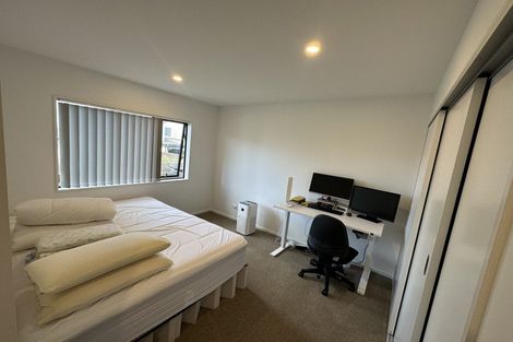 Photo of property in 49 Peihana Road, Hobsonville, Auckland, 0616