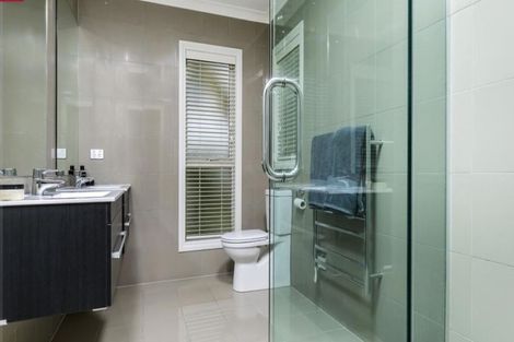 Photo of property in 2 Oscar Road, Greenhithe, Auckland, 0632