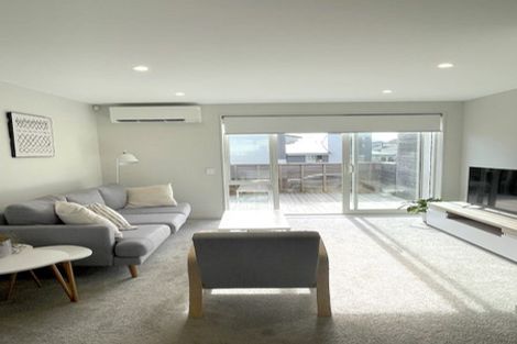 Photo of property in 10/31 Princess Terrace, Newtown, Wellington, 6021