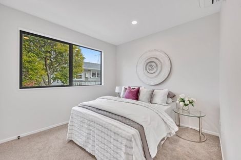 Photo of property in 25c Lavery Place, Sunnynook, Auckland, 0632