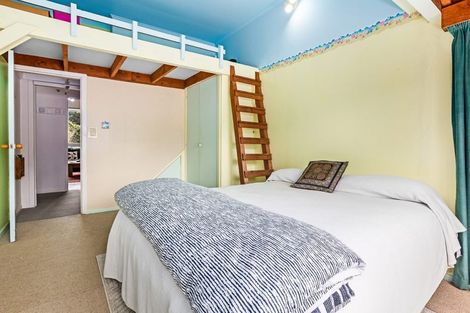 Photo of property in 9 Arawhata Street, Ranui, Porirua, 5024