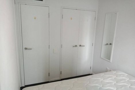 Photo of property in Q-central 44-58 Apartments, 5d/46 Liverpool Street, Auckland Central, Auckland, 1010
