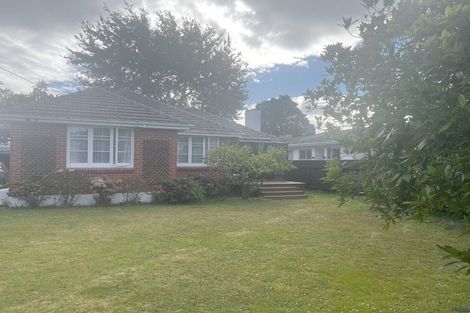 Photo of property in 12 Mangaroa Hill Road, Maoribank, Upper Hutt, 5018