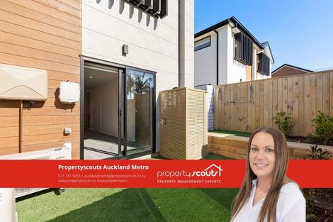 Photo of property in 1/80 Awaroa Road, Sunnyvale, Auckland, 0612