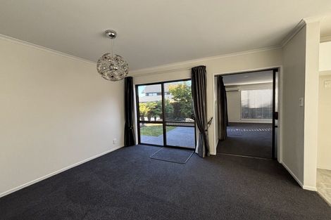 Photo of property in 1/6 Calverton Place, Halswell, Christchurch, 8025