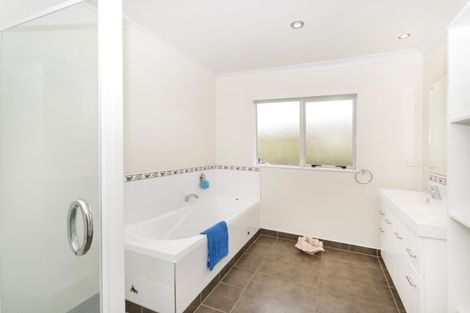 Photo of property in 118d Barnaby Road, Tuakau, 2121