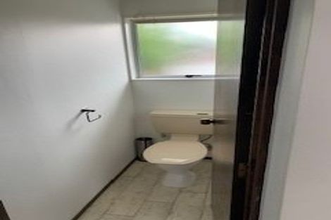 Photo of property in 2/139a Mokoia Road, Birkenhead, Auckland, 0626