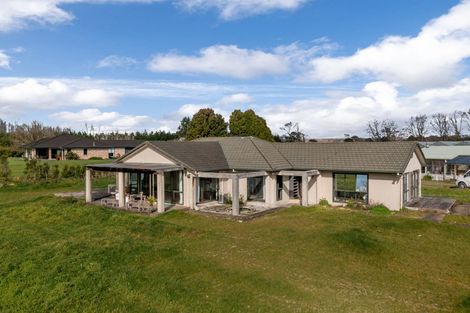 Photo of property in 1412 Dairy Flat Highway, Dairy Flat, Albany, 0794