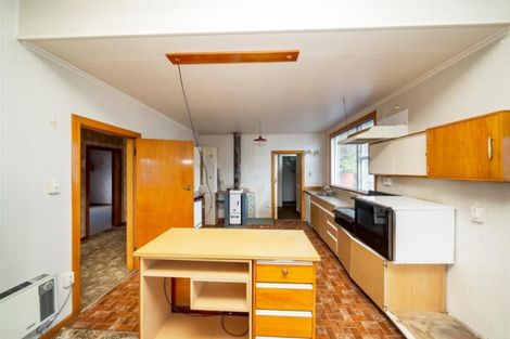 Photo of property in 27 Gloag Street, Waverley, 4510