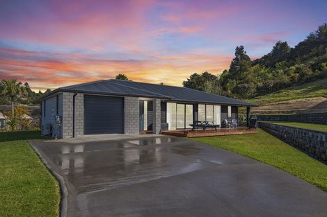 Photo of property in 23 Melody Lane, Horahora, Whangarei, 0110