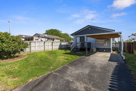 Photo of property in 1/18 Norrie Smith Avenue, Flat Bush, Auckland, 2023